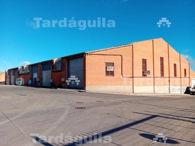 Nave en alquiler en Villares De La Reina
