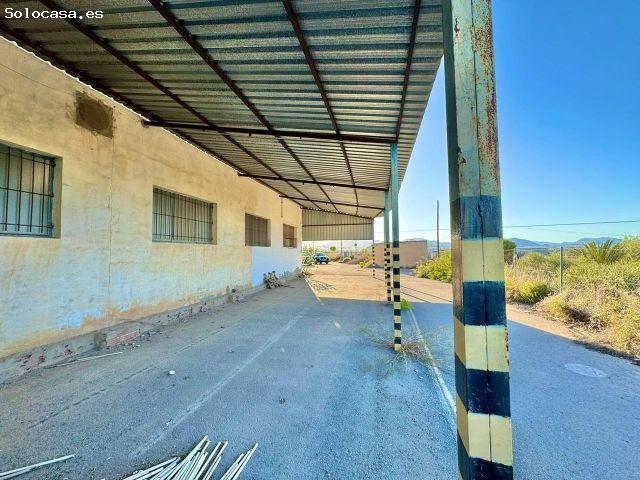 Nave en venta en el Vinalopó Mitjà / El Vinalopó Medio, Valencia