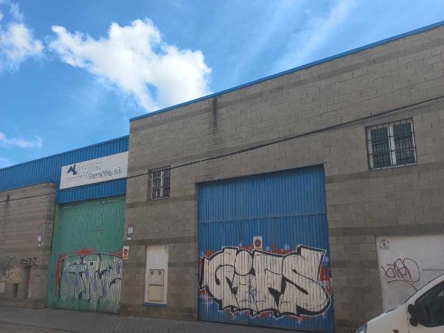 Nave en venta en Madrid