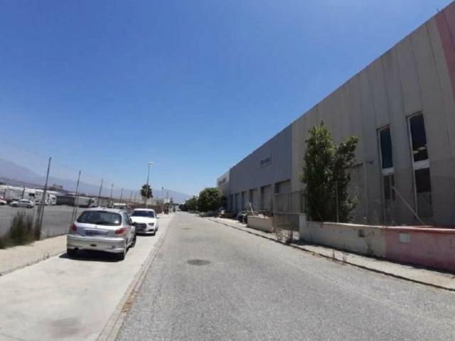 Nave en venta en Granada