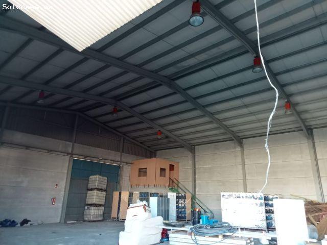 Nave en venta en Guillena, Andalucía