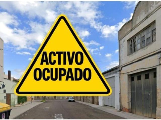 Nave en venta en La Bañeza, León