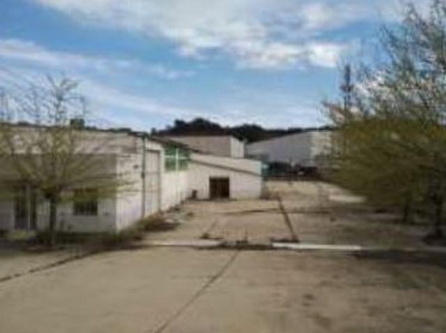 Nave en venta en Girona