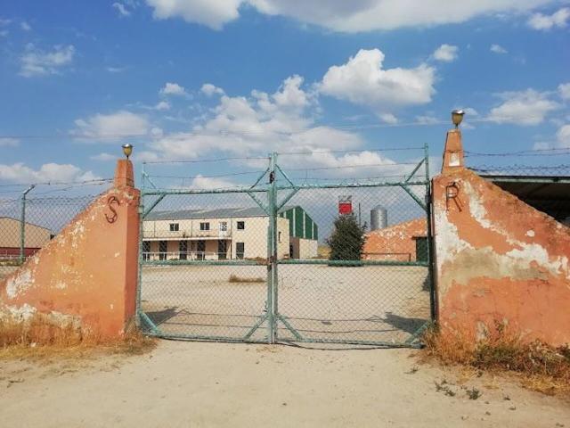 Nave en venta en Alcazarén, Castilla y León
