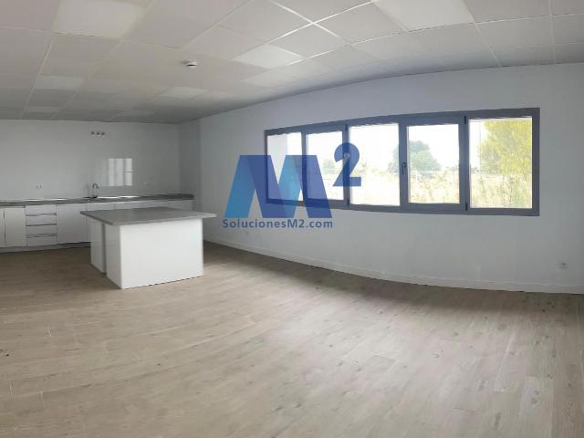 Nave en venta en Chiloeches, Albolleque