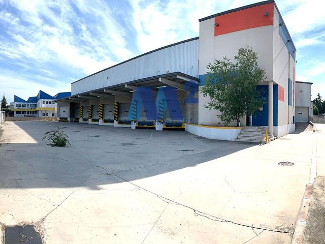 Nave en venta en Coslada
