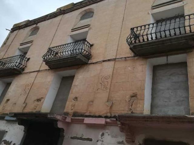 Nave en venta en Fabara