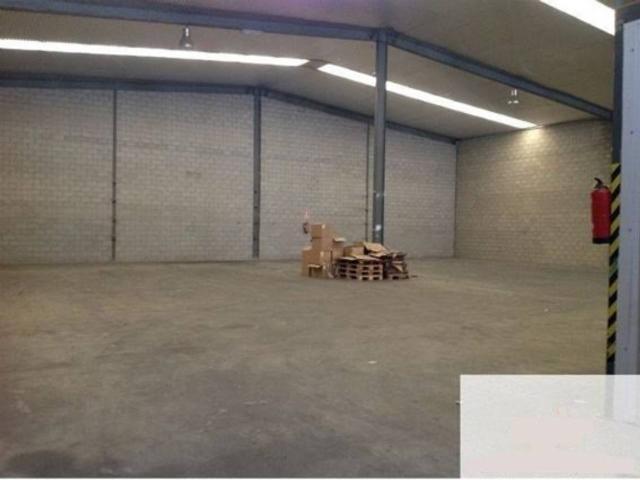Nave en venta en Alovera