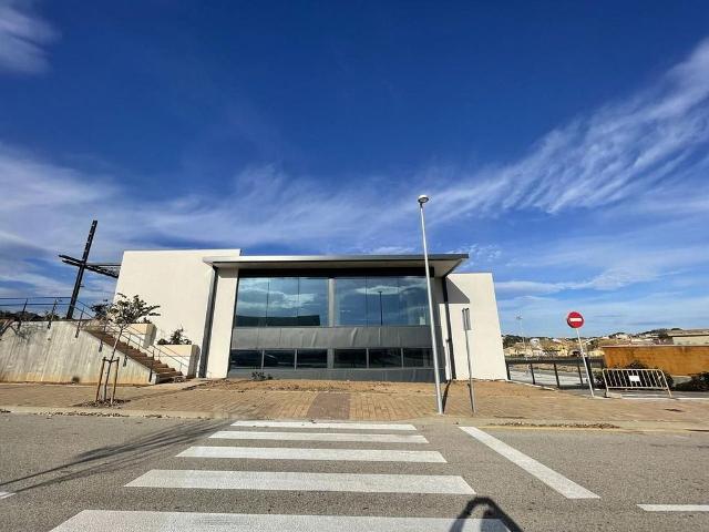 Nave en venta en Mont-ras, Girona