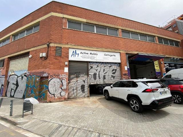 Nave en venta en Districte III, Barcelonès