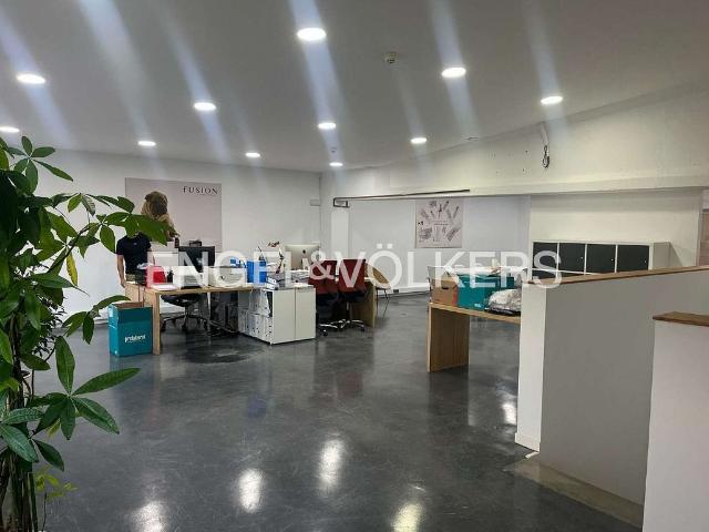 Nave en venta en Avinyonet De Puigventós, Girona