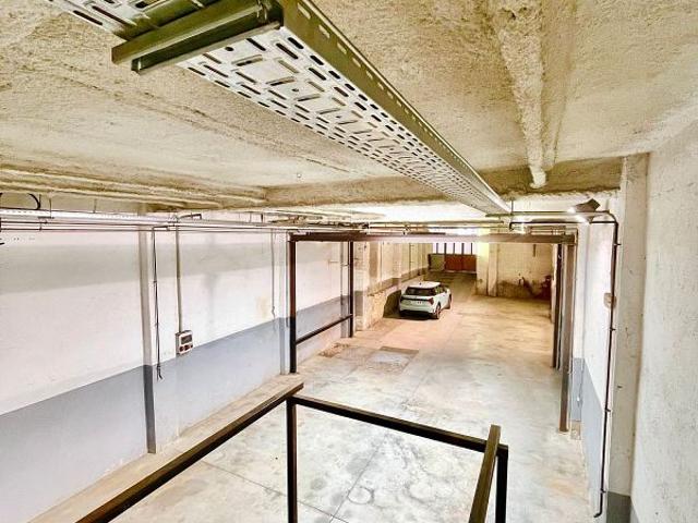 Nave en venta en Districte 5, Barcelonès