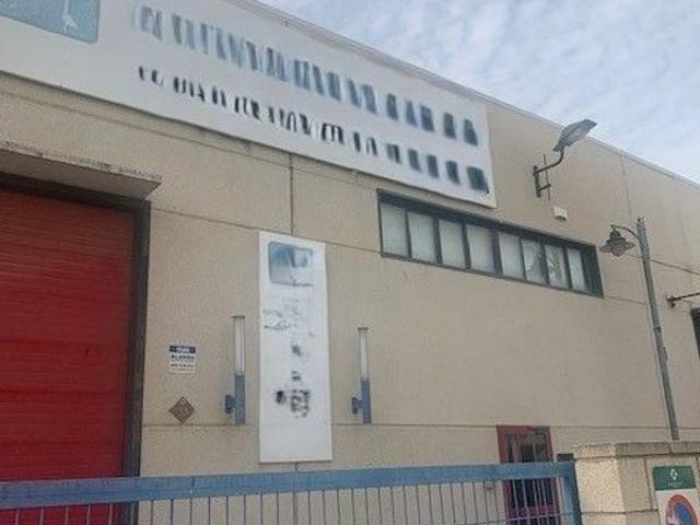 Nave en venta en Reus