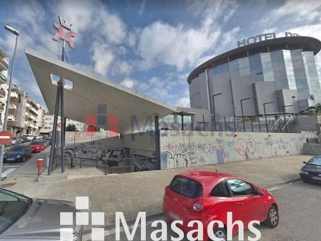 Nave en venta en Terrassa