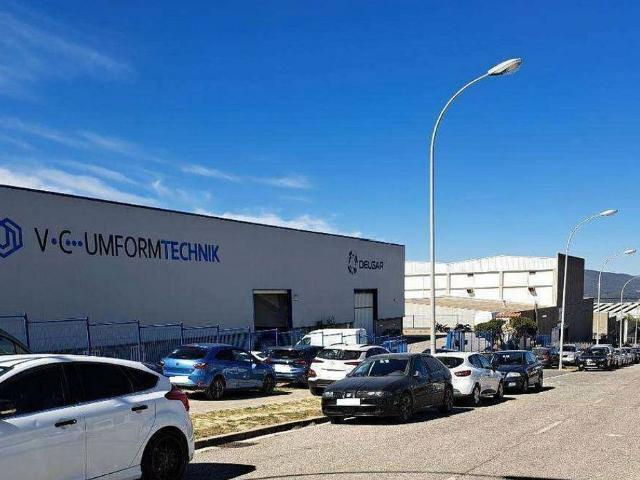 Nave en venta en Manresa
