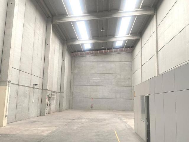 Nave en venta en Polinyà, Barcelona
