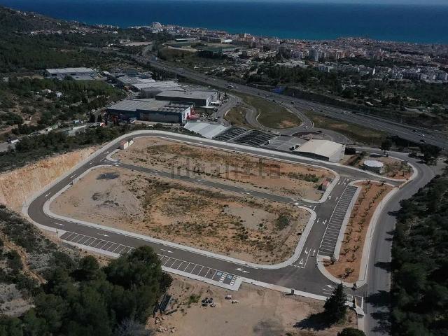 Nave en venta en Sitges