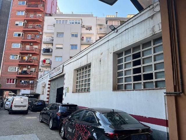 Nave en venta en Districte I, Barcelonès