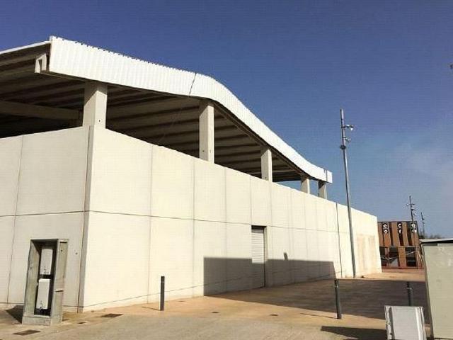 Nave en venta en Amposta