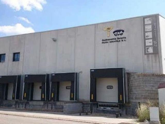 Nave en venta en Artés