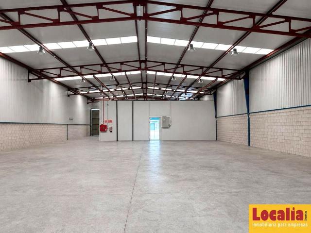 Nave en venta en Cartes, Cantabria