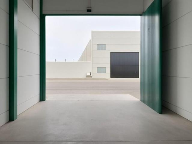 Nave en venta en Don Benito