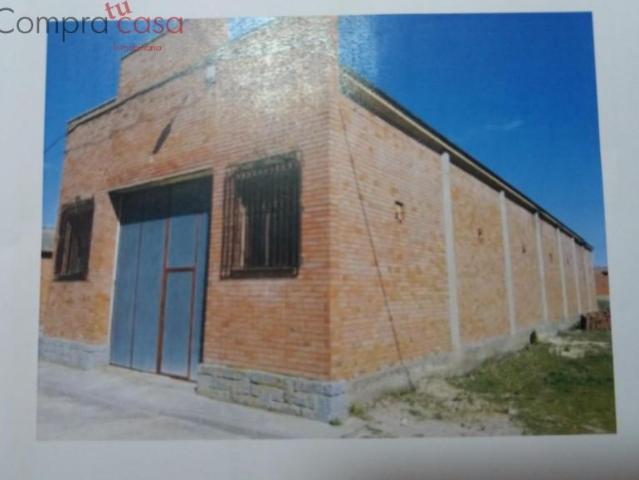 Nave en venta en Gomezserracín, Castilla y León
