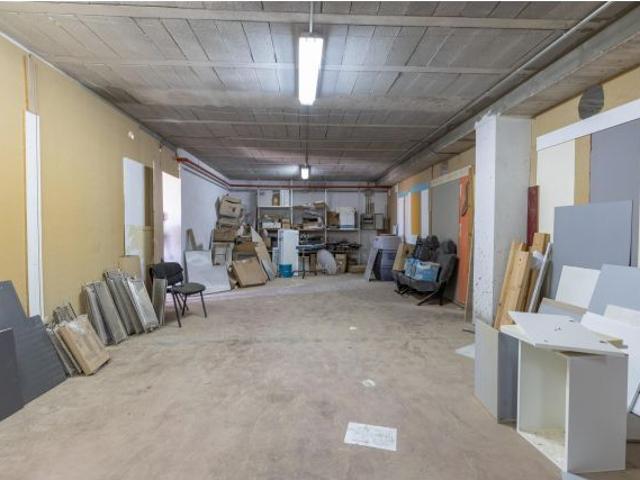 Nave en venta en Iznalloz, Granada