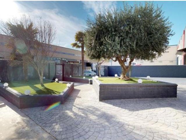 Nave en venta en Zaragoza, Aragón