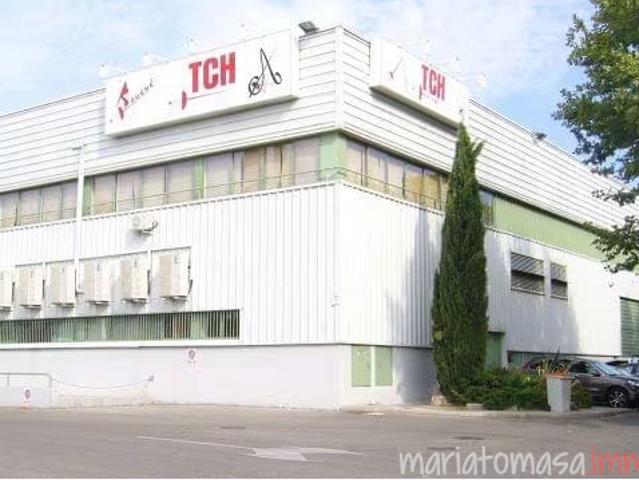 Nave en venta en Madrid
