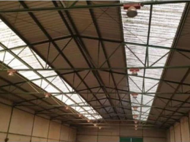 Nave en venta en Mogente, Valencia