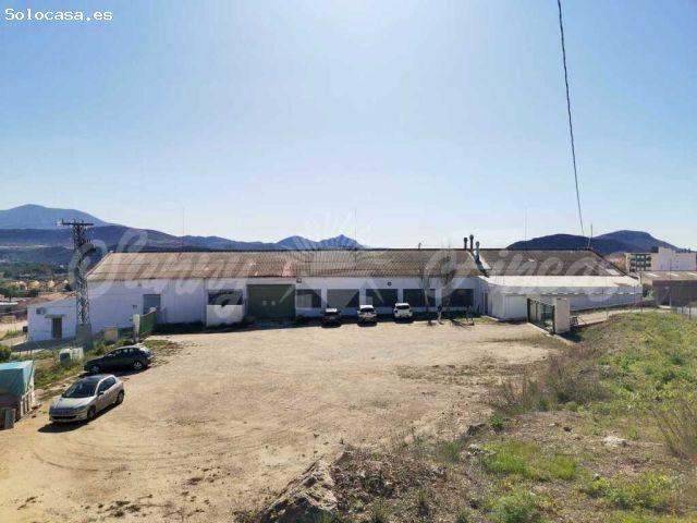 Nave en venta en el Vinalopó Mitjà / El Vinalopó Medio, Valencia