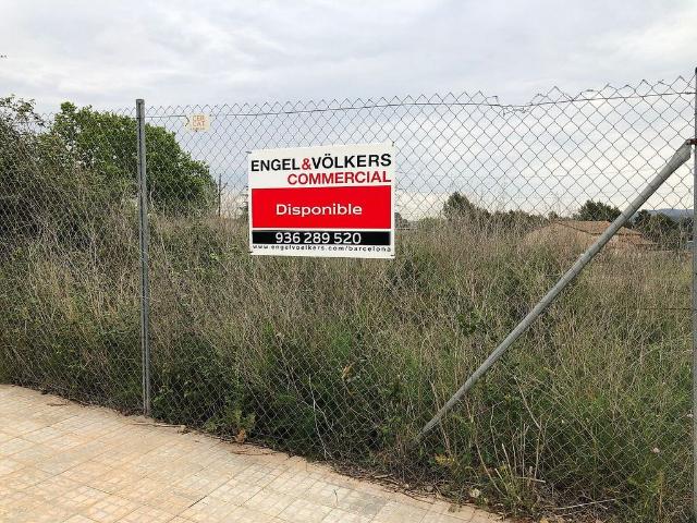 Nave en venta en Piera