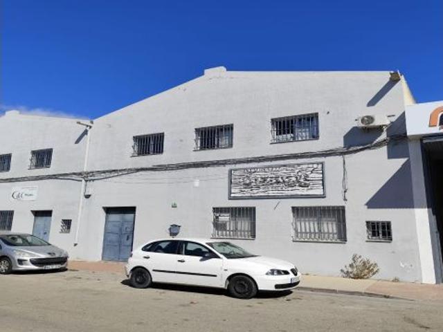 Nave en venta en Pilas, Andalucía