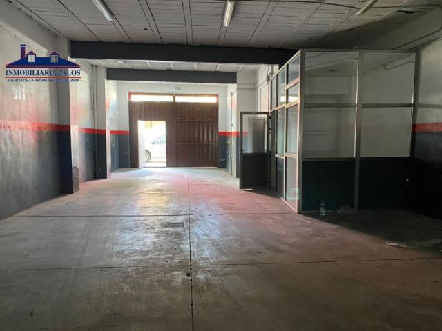 Nave en venta en Puente Genil, Andalucía