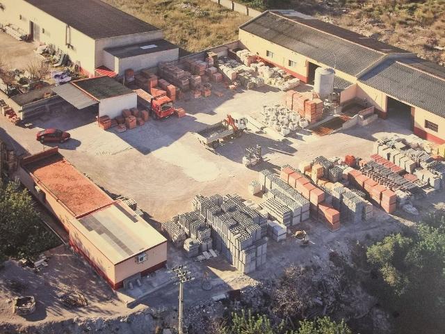 Nave en venta en Baix Ebre, Catalunya