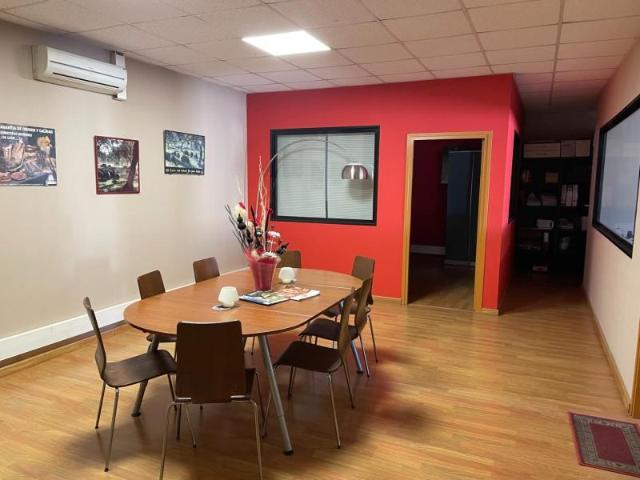 Nave en venta en Sant Esteve Sesrovires, Can Prats