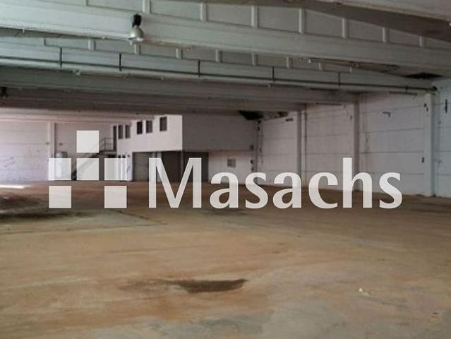 Nave en venta en la Selva, Catalunya