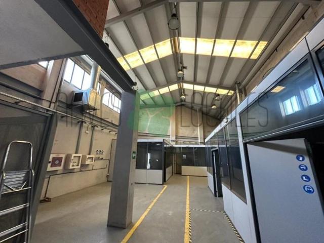 Nave en alquiler en Villaviciosa De Odón Nave en alquiler en Villaviciosa De Odón