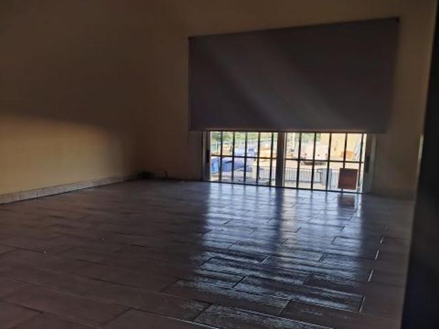 Nave en venta en Yuncos, Castilla-La Mancha