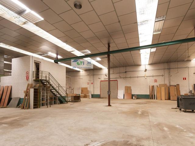 Local Comercial en venta en Zaragoza, Aragón