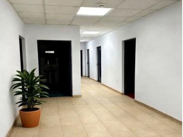 Nave en venta en Peñacastillo, Santander