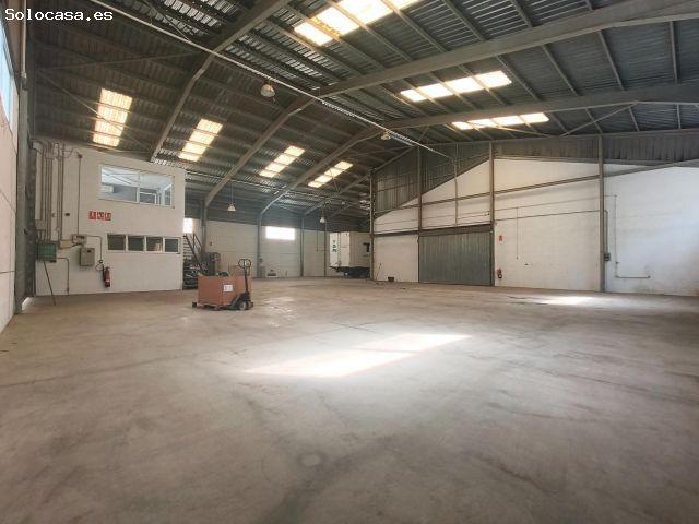 Nave en venta en Alcàsser, València / Valencia