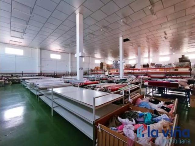 Nave en venta en Alameda, Málaga