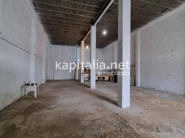 Nave en venta en Albaida, València / Valencia