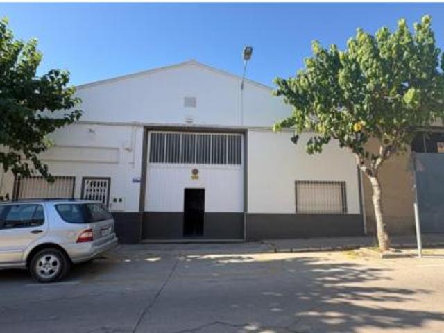 Nave en venta en Almansa, Albacete