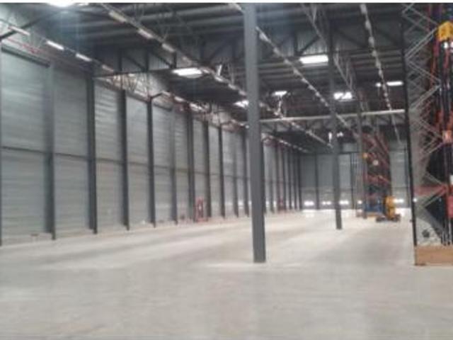 Nave en venta en Almansa, Albacete