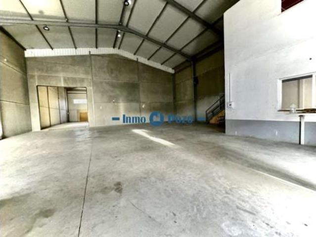 Nave en venta en Almendralejo, Badajoz