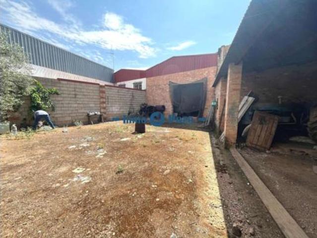 Nave en venta en Almendralejo, Badajoz