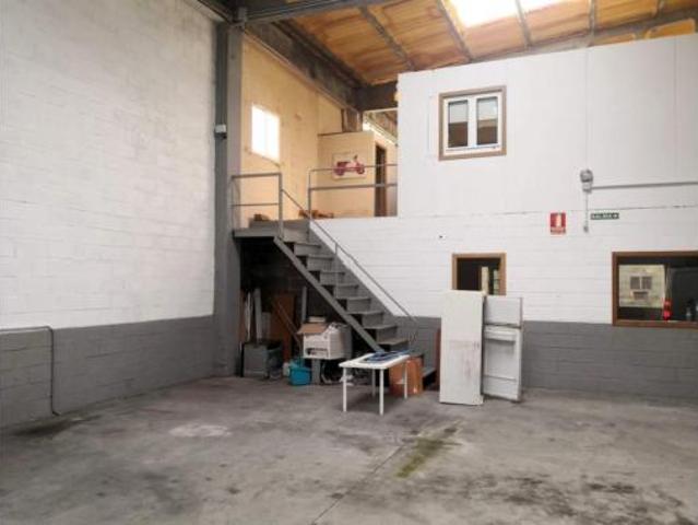 Nave en venta en A Revolta, Arteixo